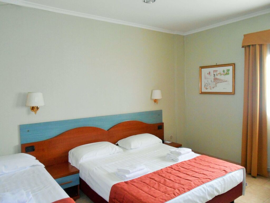 Hotel Riviera, Sure Hotel Collection by Best Western 7