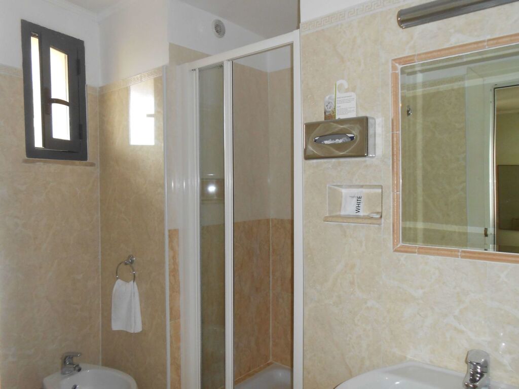 Hotel Riviera, Sure Hotel Collection by Best Western 9