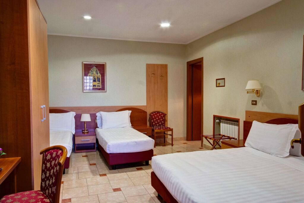 Hotel Riviera, Sure Hotel Collection by Best Western 4