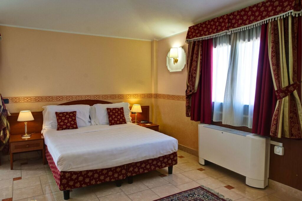 Hotel Riviera, Sure Hotel Collection by Best Western 3