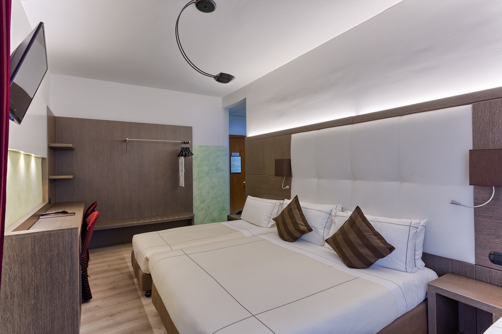 Agape Hotel 8