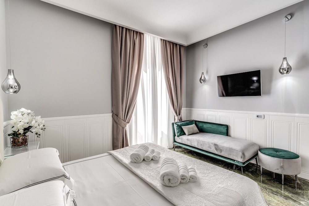 Rome 55 Piazza di Spagna Luxury Rooms 7