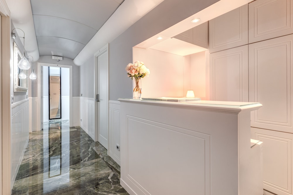 Rome 55 Piazza di Spagna Luxury Rooms 2