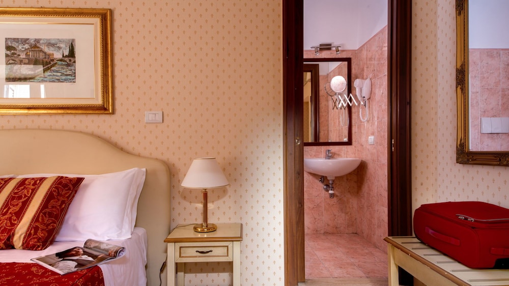 Boncompagni Suite 24