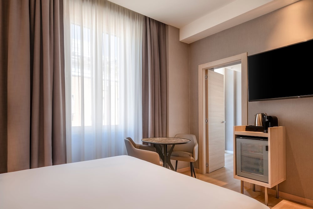 AC Hotel Clodio Roma 10