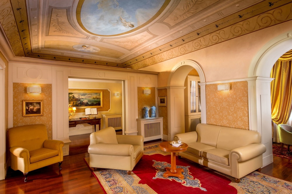 Hotel La Residenca 6