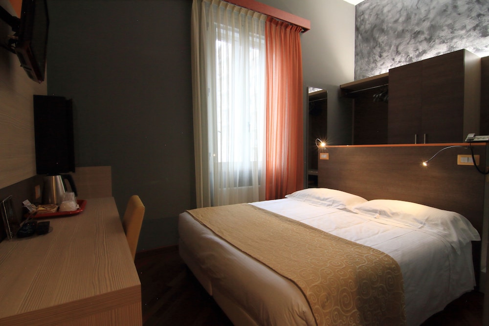 Hotel Metrò 12