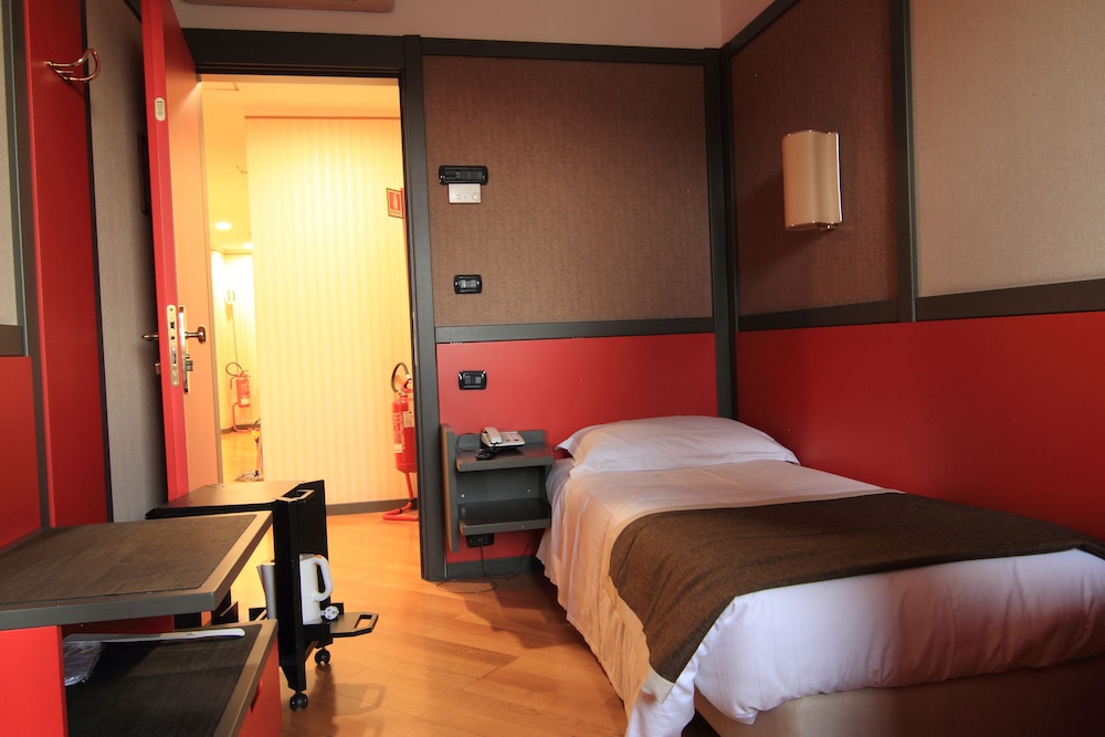 Hotel Metrò 5