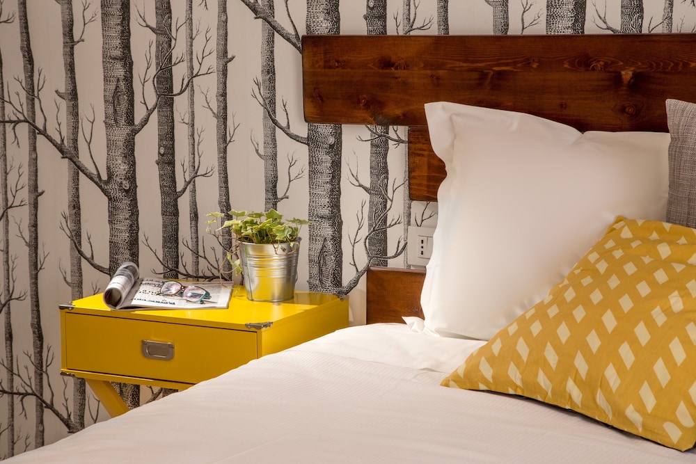 Urban Garden Hotel 7
