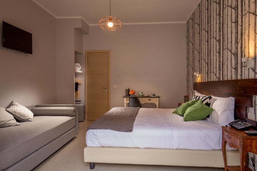 Urban Garden Hotel 12