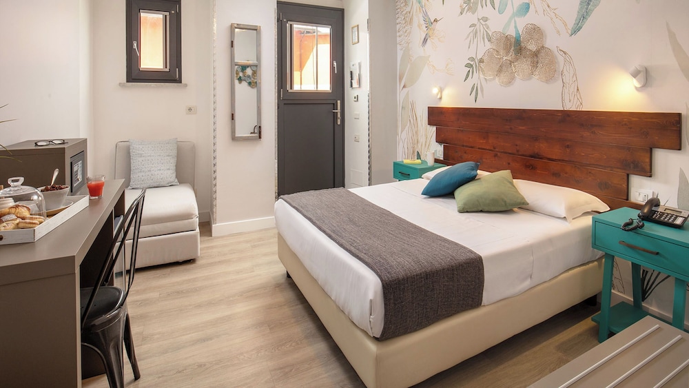 Urban Garden Hotel 19