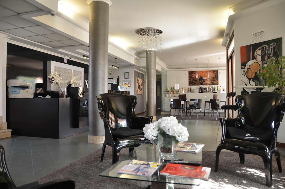 Hotel Alba Torre Maura 9