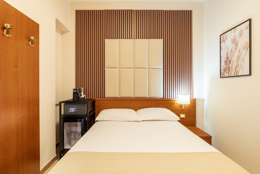 Alba Domus Roma B&B 3