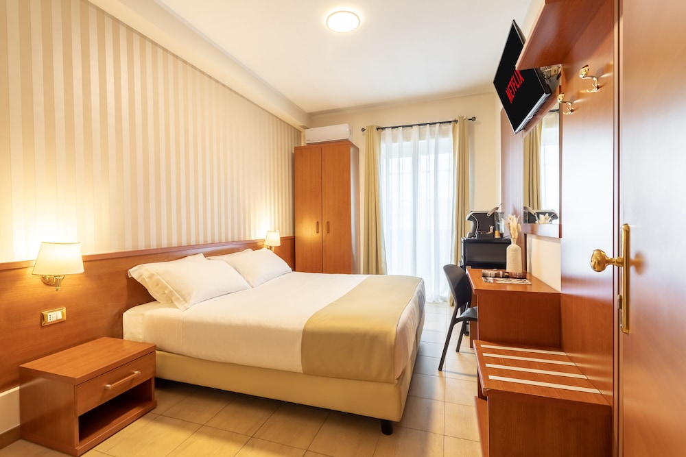 Alba Domus Roma B&B 4