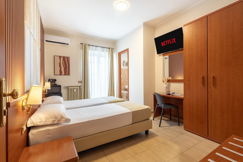 Alba Domus Roma B&B 12