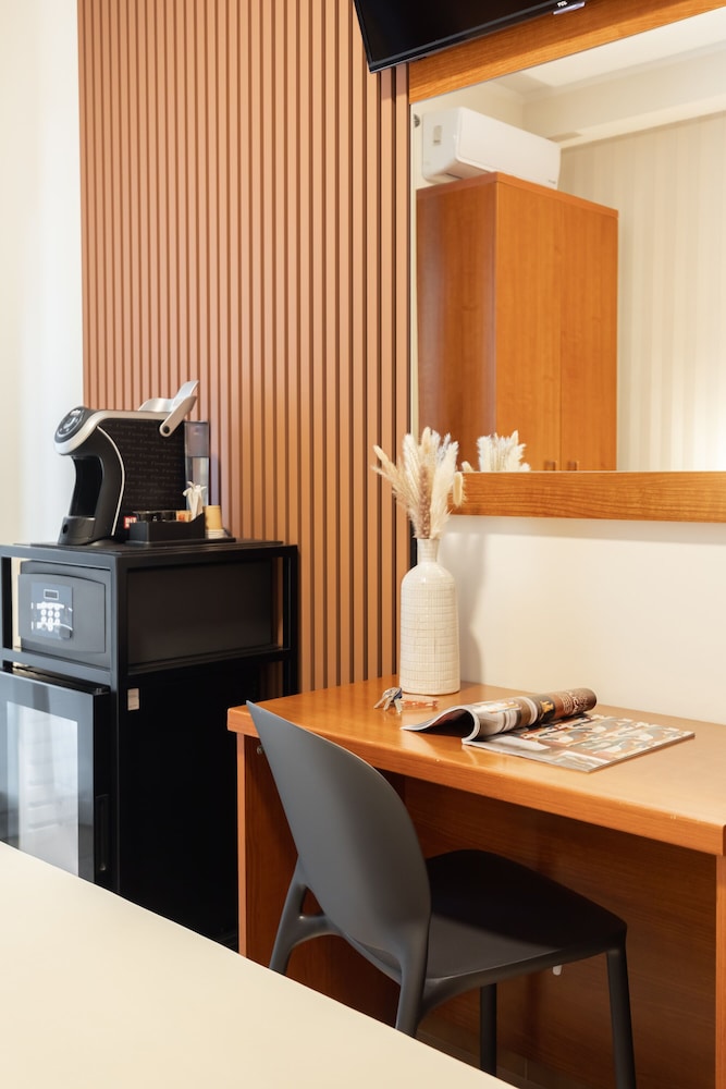 Alba Domus Roma B&B 16