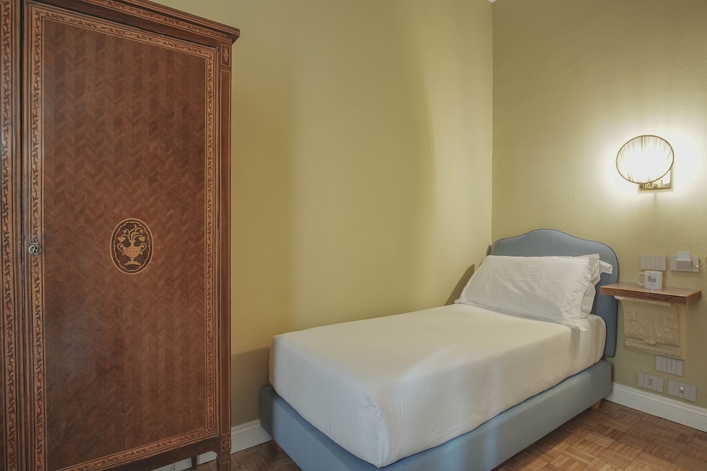 Hotel City Palazzo dei Cardinali 19