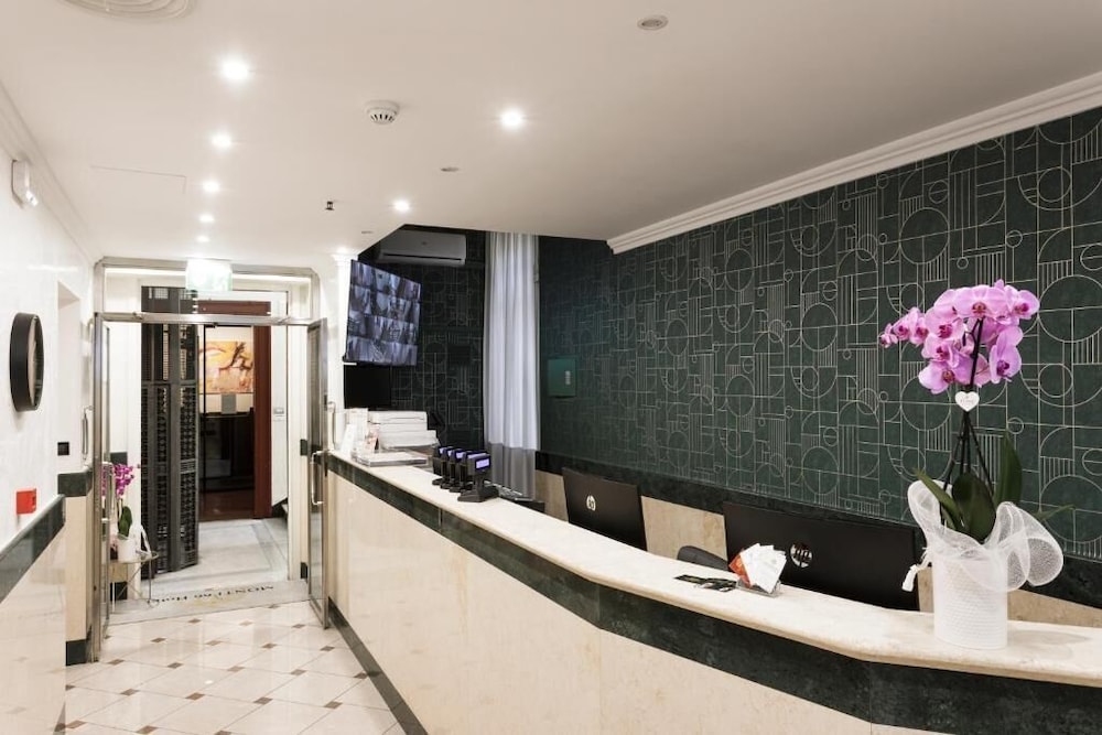 Hotel Esposizione 2