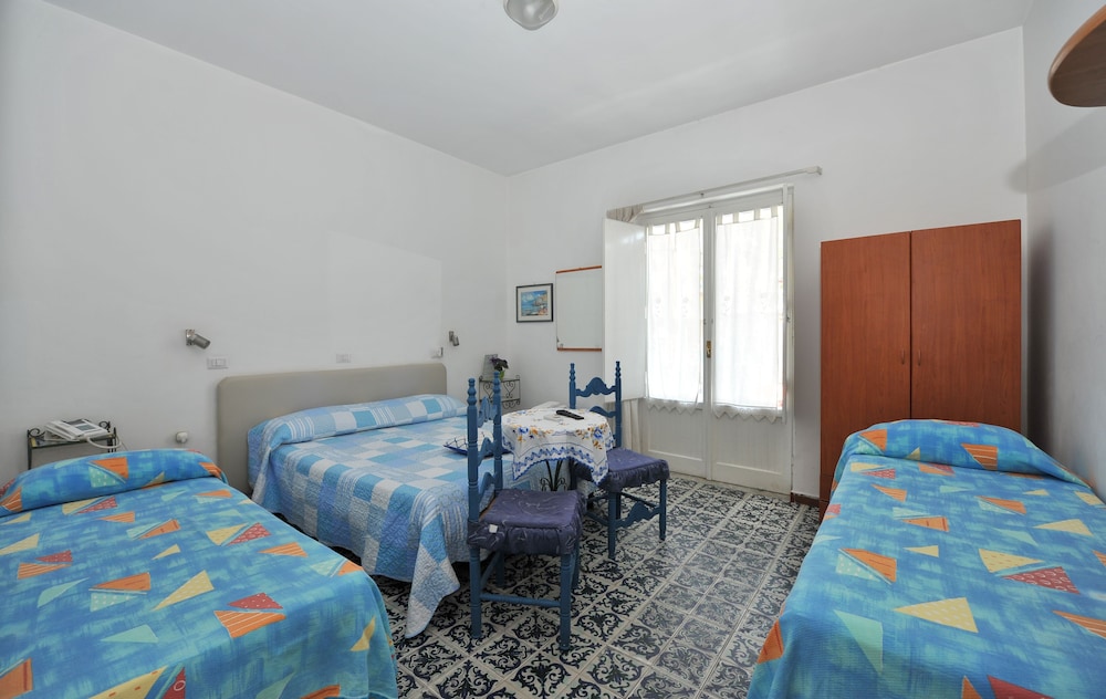 Hotel Europa 4