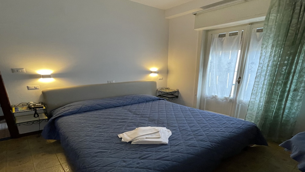 Hotel Europa 6