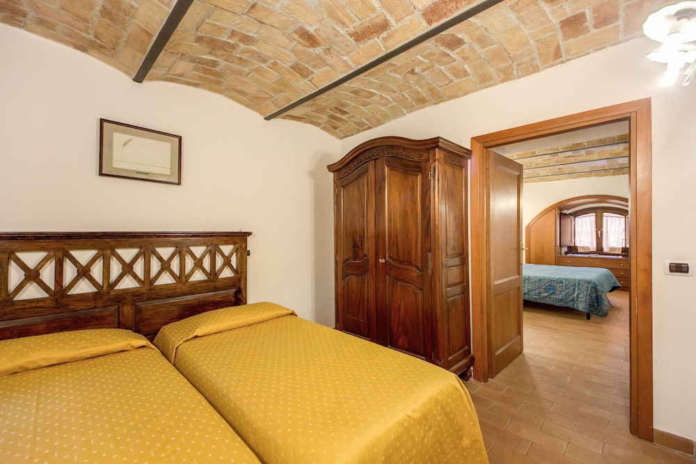 Gea di Vulcano 6