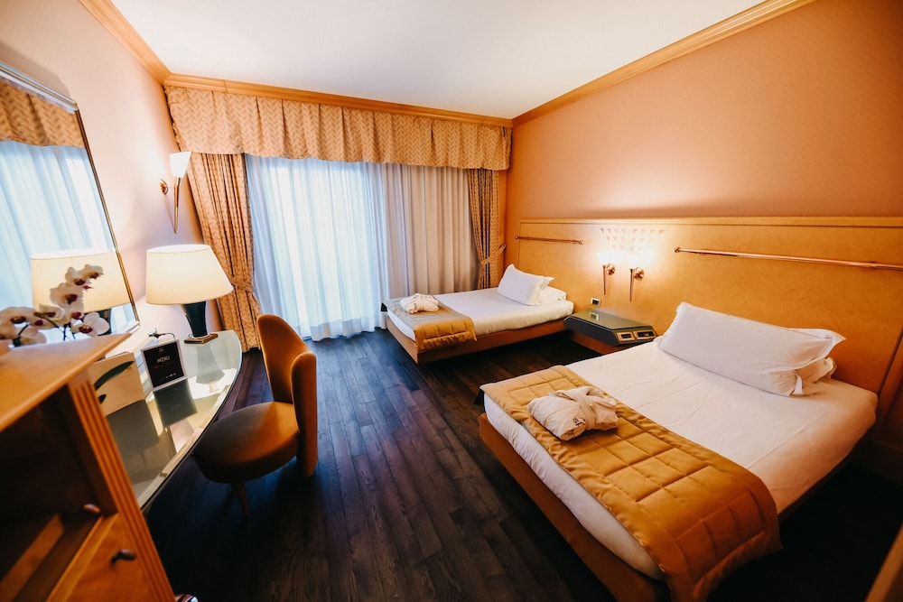 SHG Hotel Antonella 5