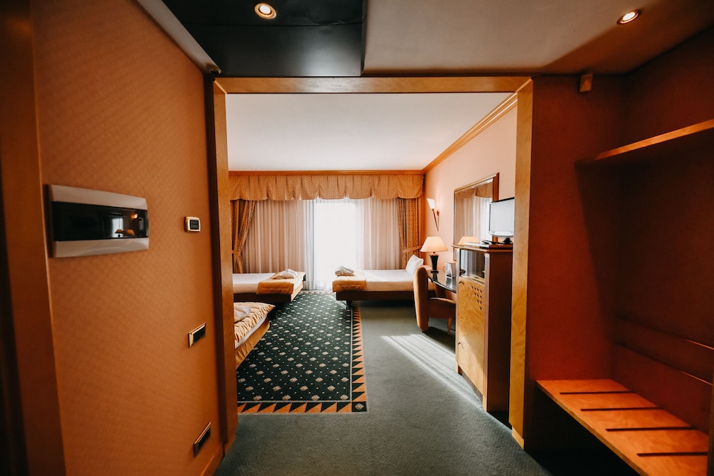 SHG Hotel Antonella 9