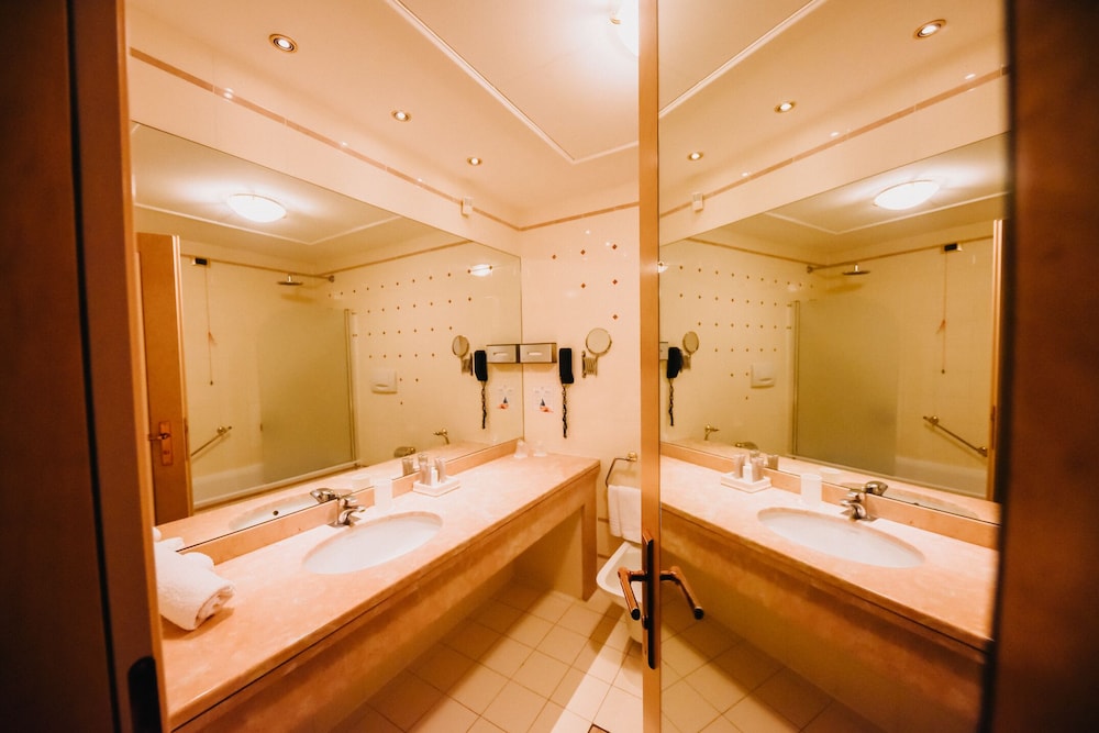 SHG Hotel Antonella 12
