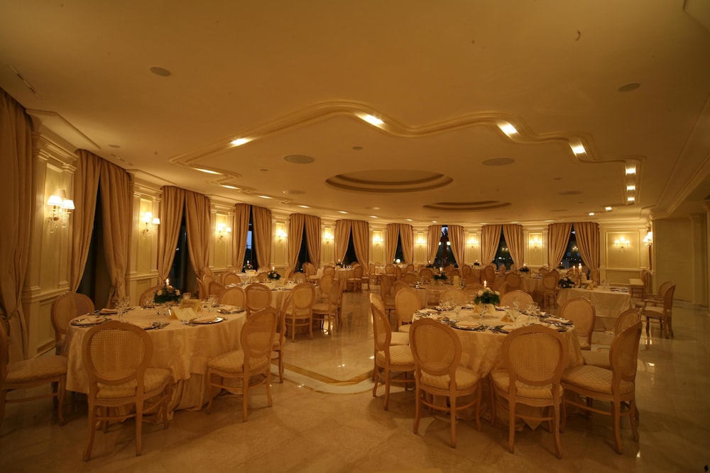 Park Hotel Villaferrata 18