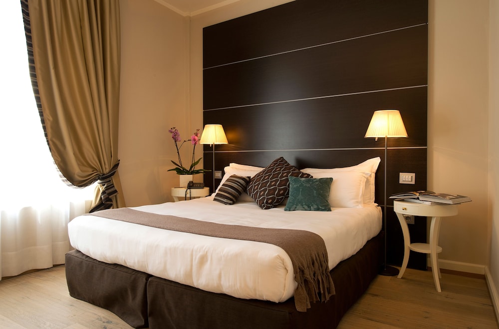Townhouse 33 Boutique Hotel 13