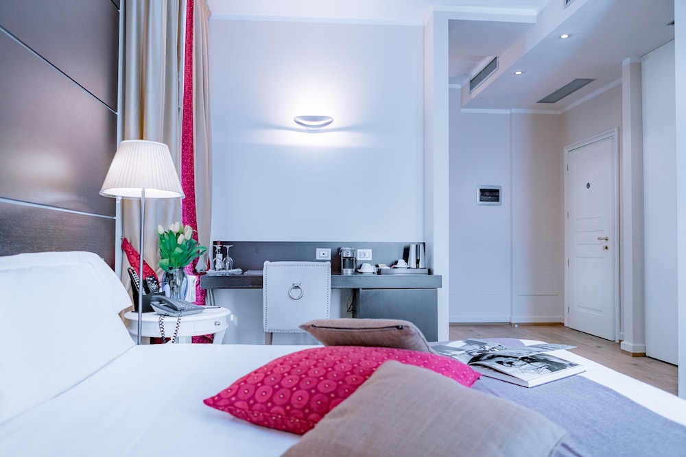 Townhouse 33 Boutique Hotel 7