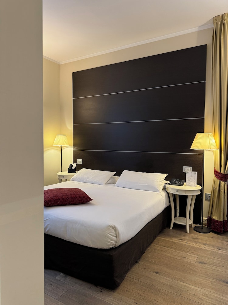 Townhouse 33 Boutique Hotel 20