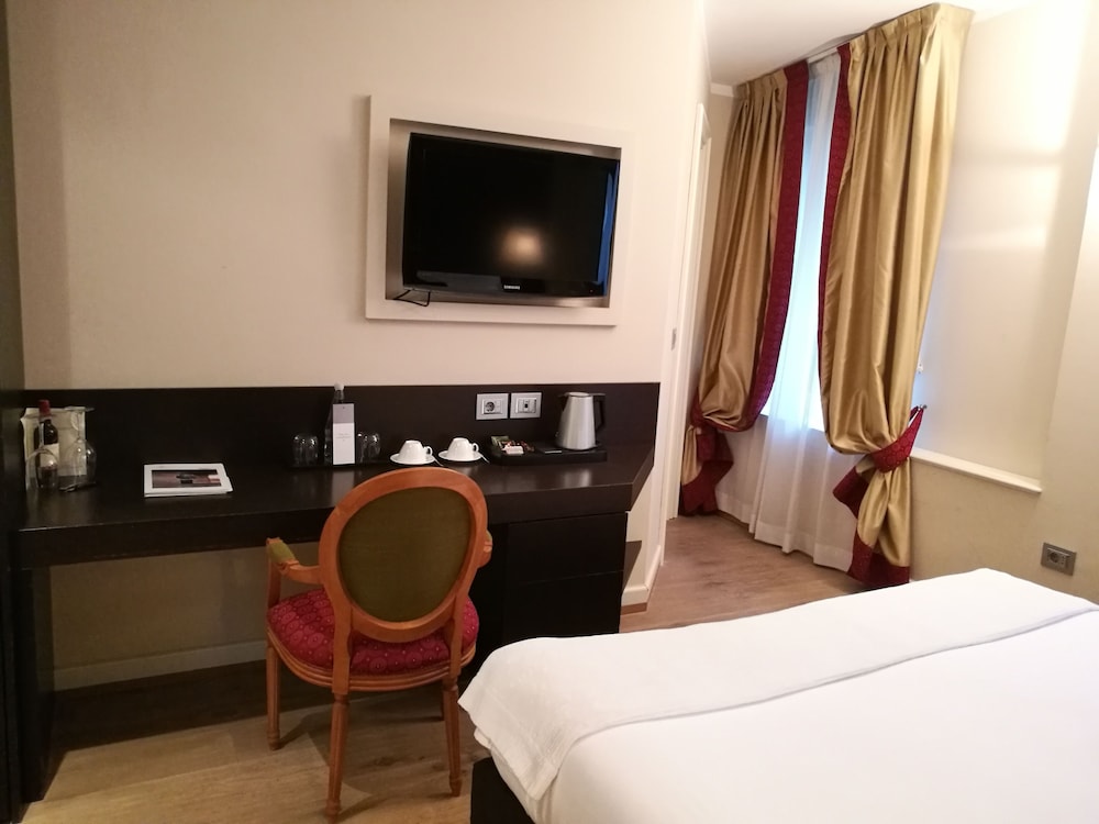 Townhouse 33 Boutique Hotel 16