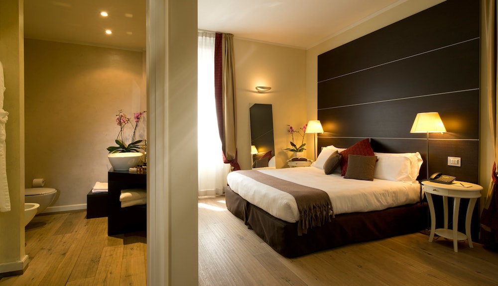 Townhouse 33 Boutique Hotel 18