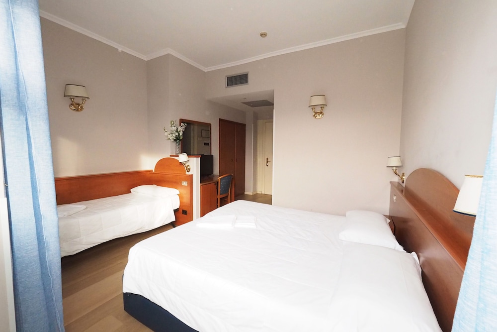 Hotel Laura 24