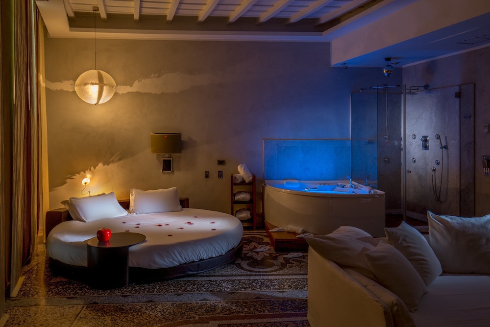 Suite Sistina for Lovers 12