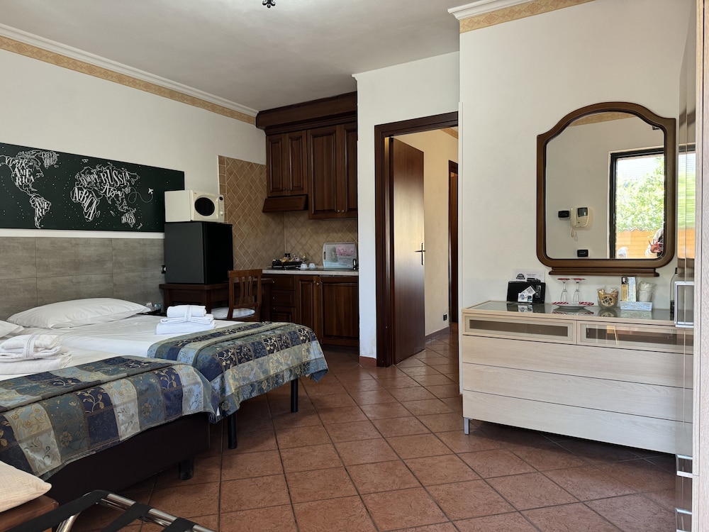 Euro House Inn Airport 17