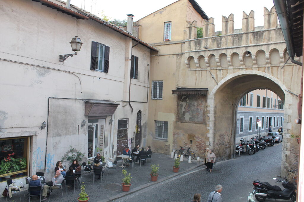 Relais Casa della Fornarina 24