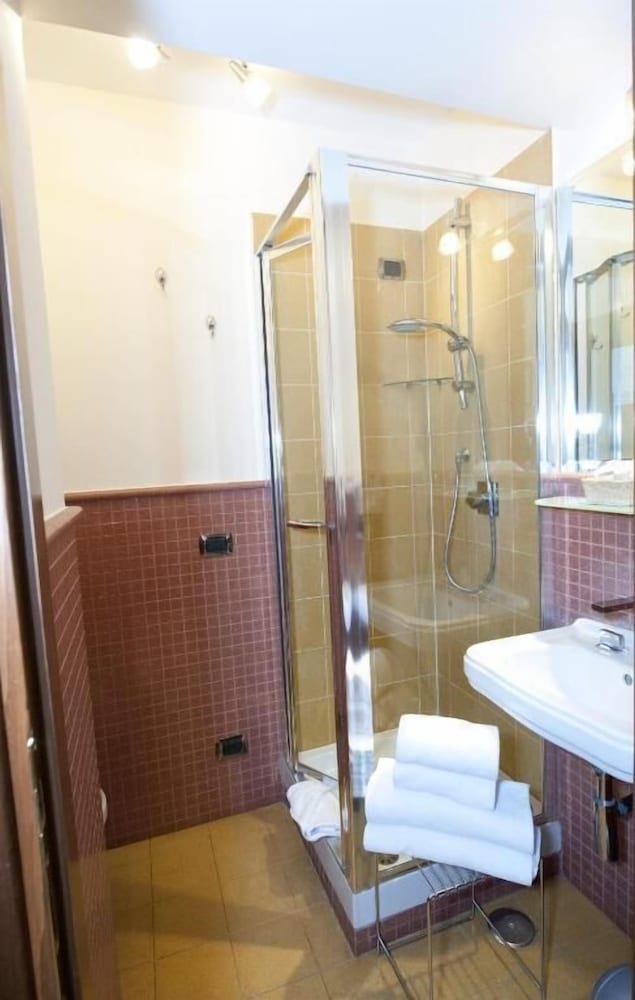 Aelius B&B by Roma Inn 20