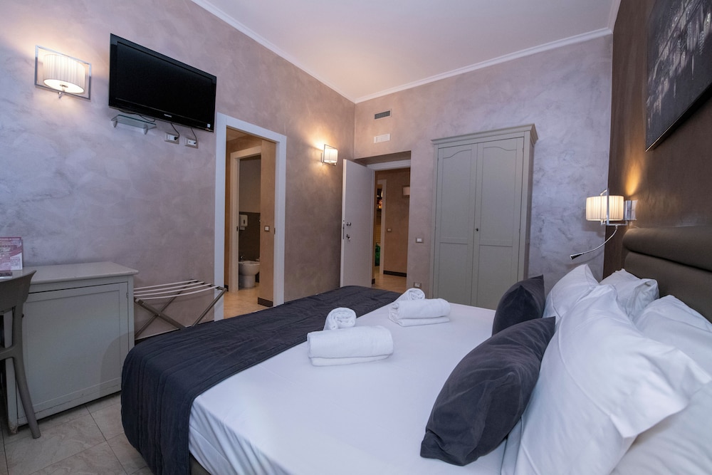 Aelius B&B by Roma Inn 14