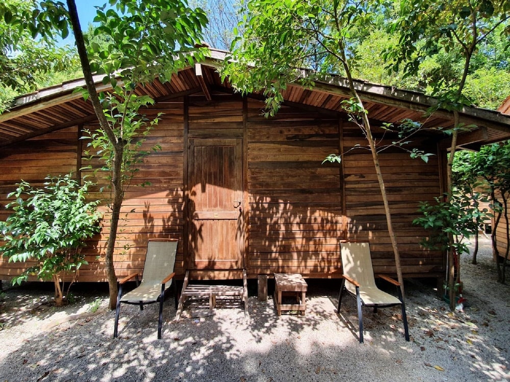 Seven Hills Village 9