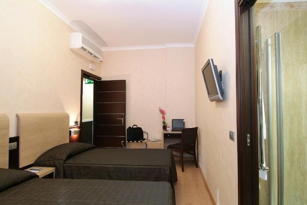 EH Hotels Rome Airport 9