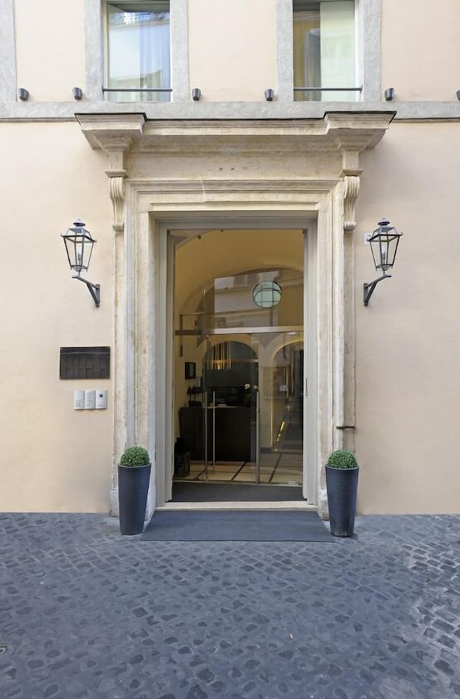Trevi Palace Luxury Inn 17