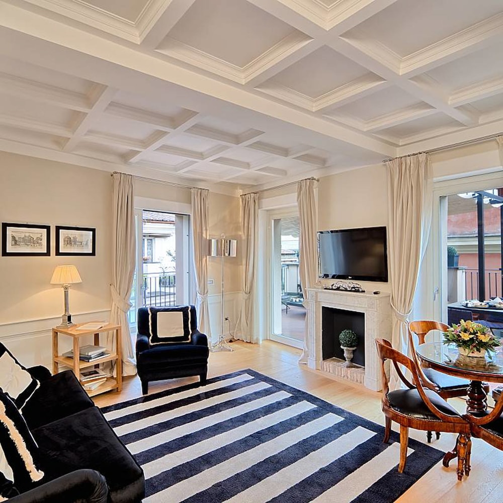 Trevi Palace Luxury Inn 23