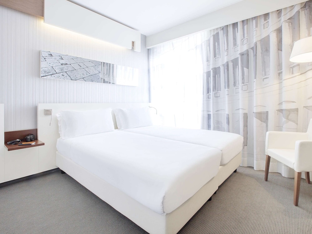Ibis Styles Roma Eur 12