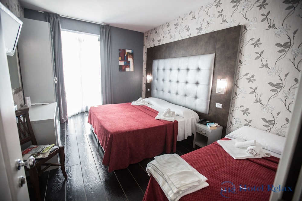 Hotel Relax Roma Nord 16