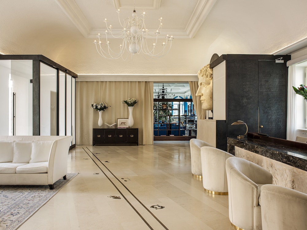 Villa Agrippina Gran Meliá 2