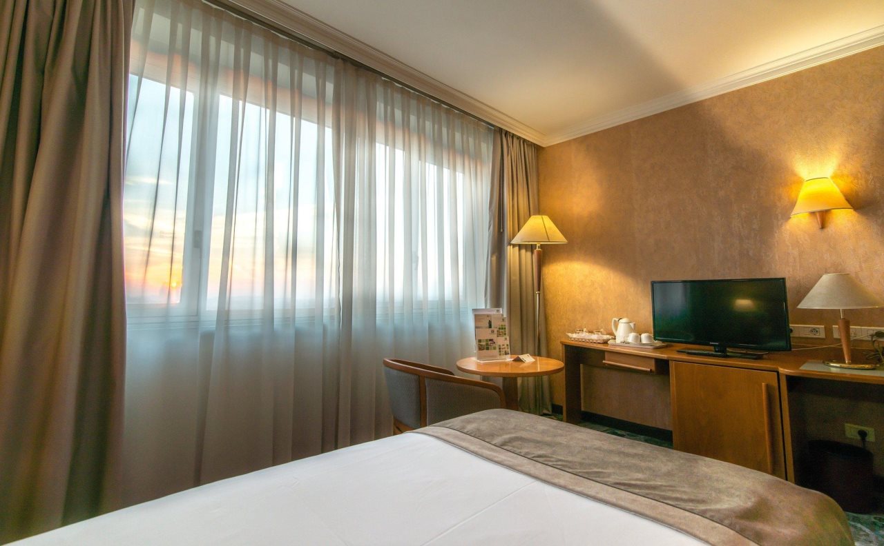 Holiday Inn Skopje 2