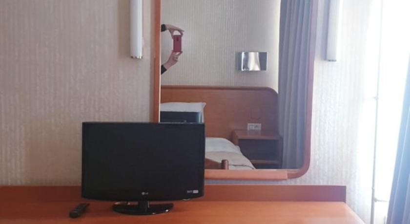 Hotel Bellevue 12