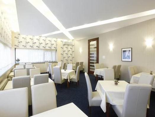 Hotel Centar 11